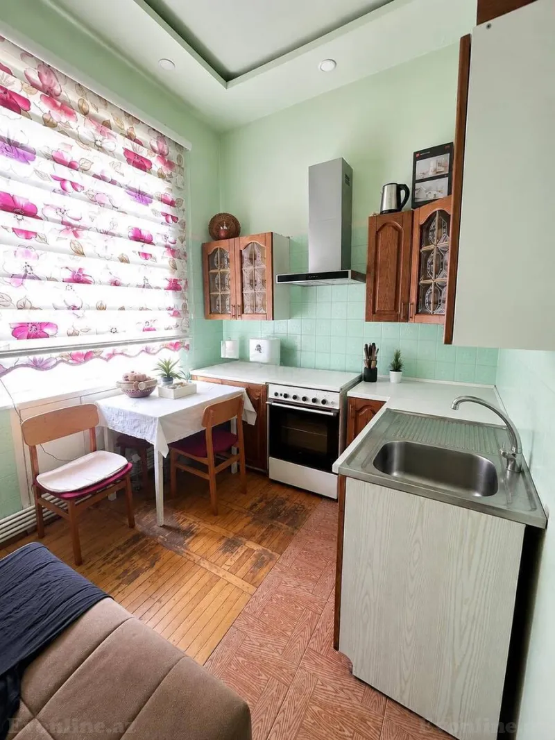 Kirayə verilir 2 otaqlı Mənzil Köhnə tikili 65 m² Elmlər Akademiyası m. - şəkil 4