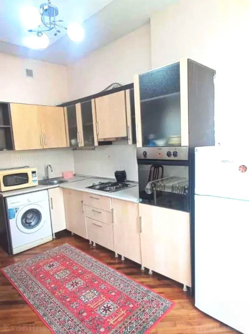 Kirayə verilir 2 otaqlı Mənzil Yeni tikili 70 m² Nizami m. - şəkil 2