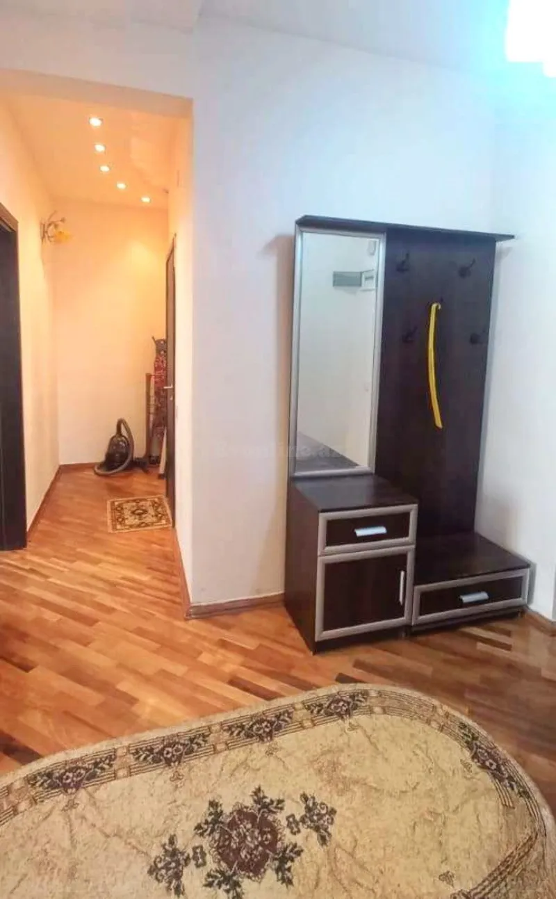 Kirayə verilir 2 otaqlı Mənzil Yeni tikili 70 m² Nizami m. - şəkil 8