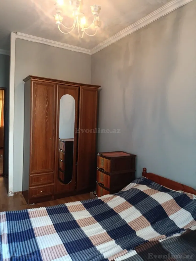 Satılır 2 otaqlı Mənzil Köhnə tikili 50 m² 5-ci mikrorayon - şəkil 6