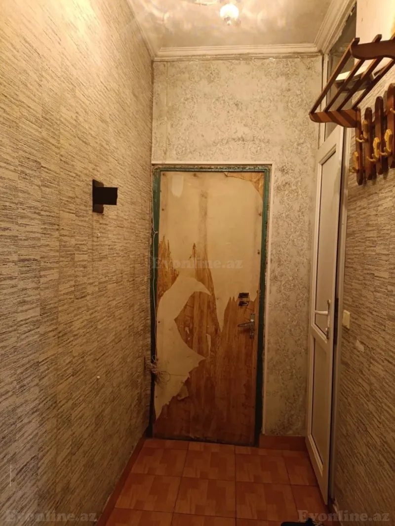Satılır 2 otaqlı Mənzil Köhnə tikili 50 m² 5-ci mikrorayon - şəkil 12