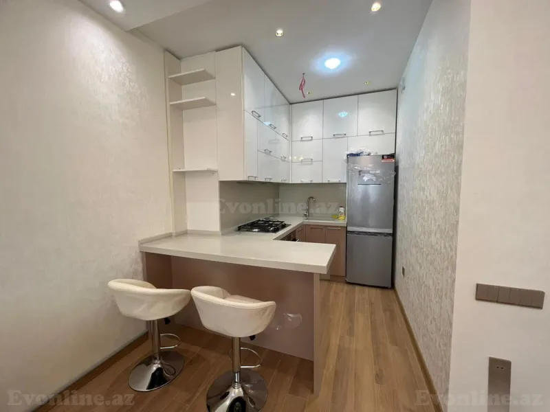 Kirayə verilir 2 otaqlı Mənzil Yeni tikili 70 m² 8 Noyabr m. - şəkil 6