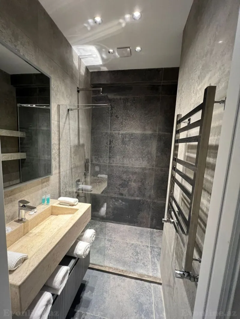 Kirayə verilir 2 otaqlı Mənzil Yeni tikili 70 m² 8 Noyabr m. - şəkil 9