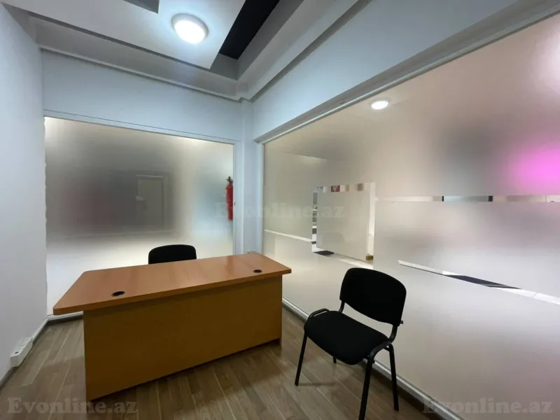 Kirayə verilir Ofis 60 m² Səbail r. - şəkil 5