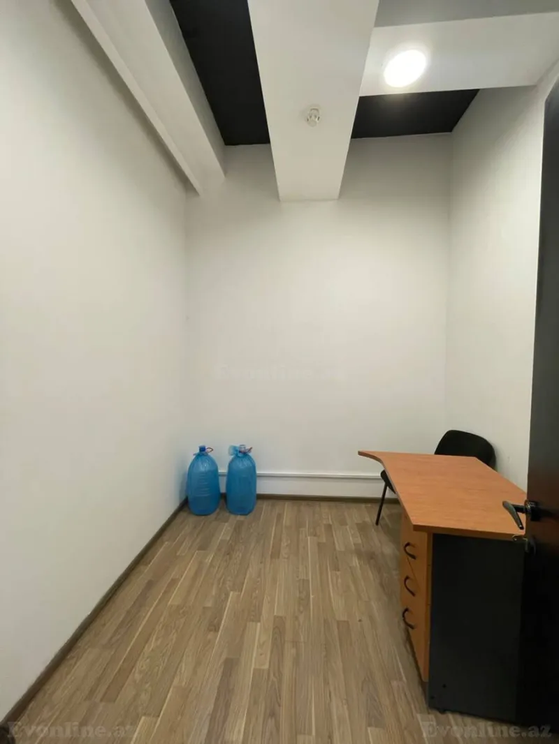 Kirayə verilir Ofis 60 m² Səbail r. - şəkil 6