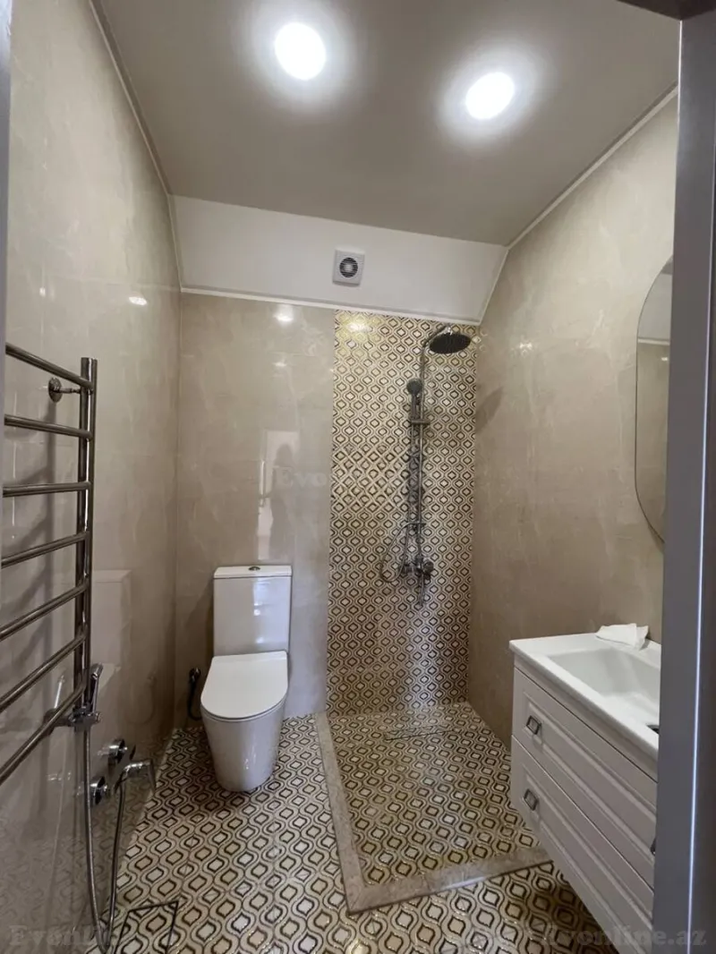 Satılır 4 otaqlı Həyət evi 230 m² Badamdar - şəkil 12