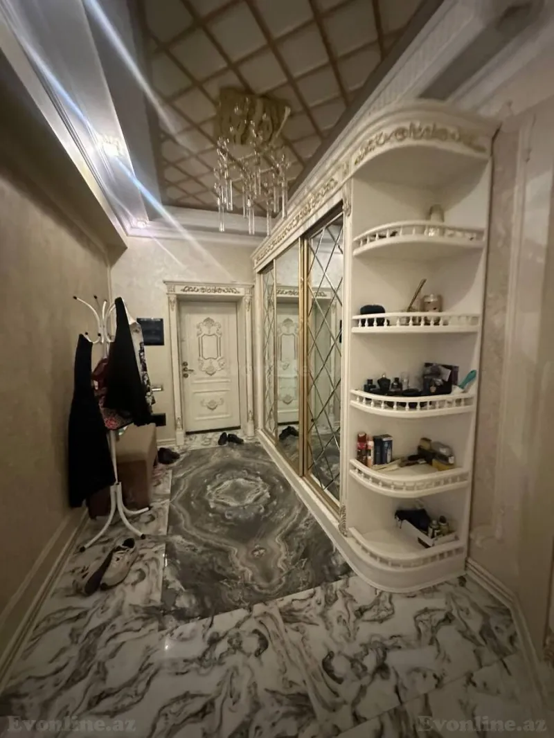 Satılır 4 otaqlı Mənzil Yeni tikili 158 m² İnşaatçılar m. - şəkil 18