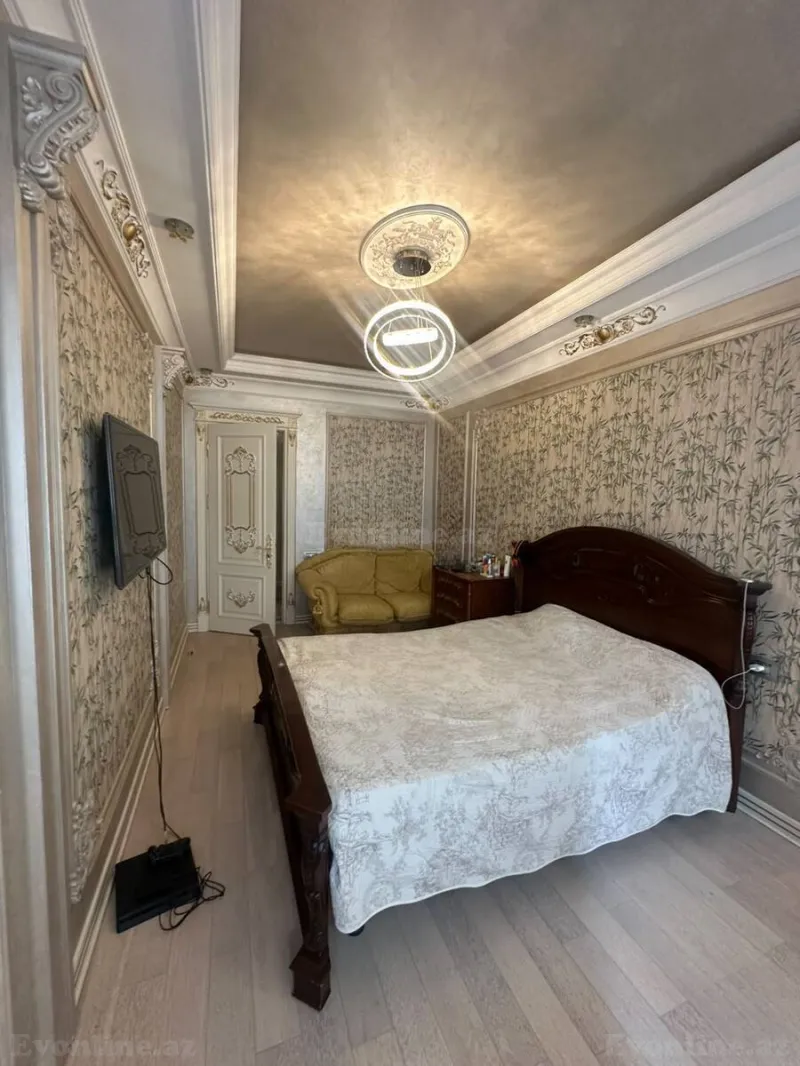 Satılır 4 otaqlı Mənzil Yeni tikili 158 m² İnşaatçılar m. - şəkil 21