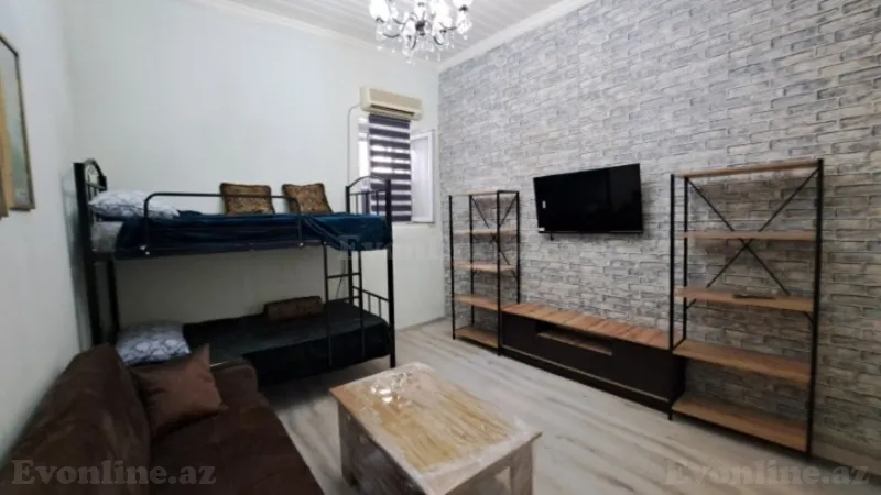 1 otaqlı Mənzil 25 m² 28 May m. Kirayə verilir
