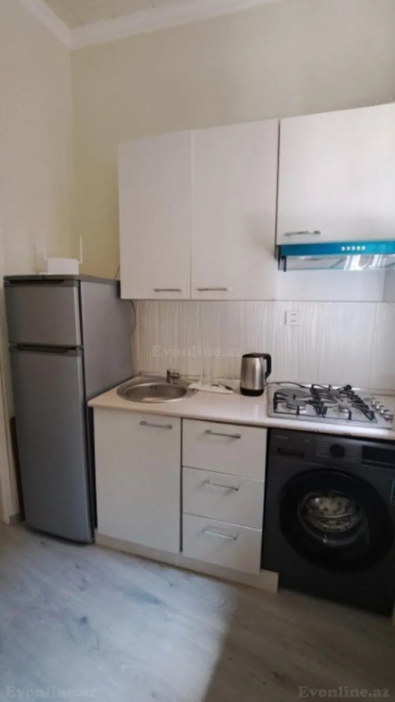 Kirayə verilir 1 otaqlı Mənzil Köhnə tikili 25 m² 28 May m. - şəkil 5