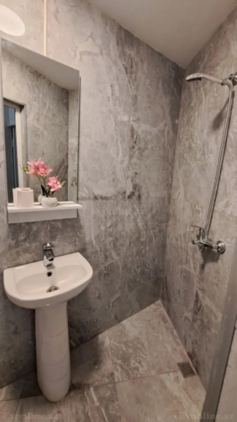 Kirayə verilir 1 otaqlı Mənzil Köhnə tikili 25 m² 28 May m. - şəkil 7