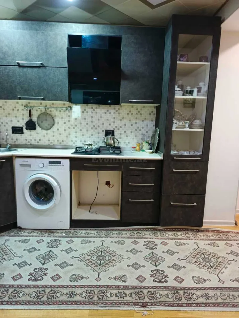Satılır 4 otaqlı Mənzil Köhnə tikili 115 m² İnşaatçılar m. - şəkil 8
