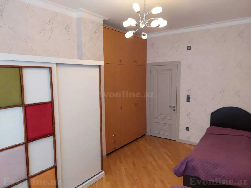 Kirayə verilir 3 otaqlı Mənzil Yeni tikili 130 m² 28 May m. - şəkil 6