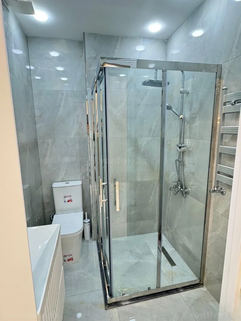 Kirayə verilir 2 otaqlı Mənzil Yeni tikili 89 m² Nəriman Nərimanov m. - şəkil 15
