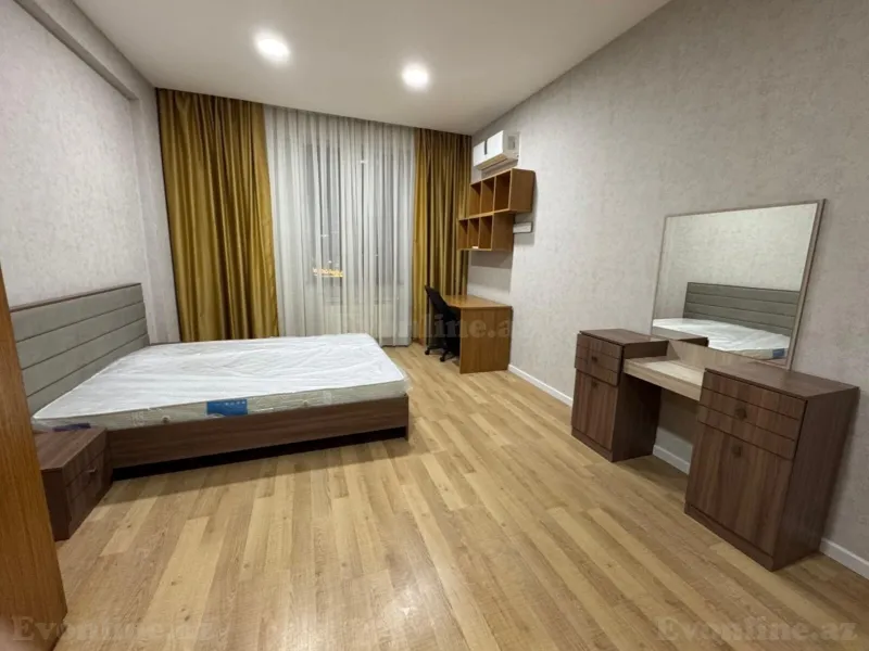 Kirayə verilir 4 otaqlı Mənzil Yeni tikili 146 m² Gənclik m. - şəkil 6