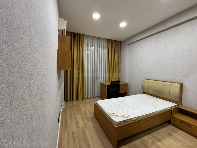 Kirayə verilir 4 otaqlı Mənzil Yeni tikili 146 m² Gənclik m. - şəkil 11