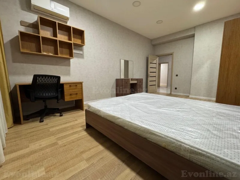 Kirayə verilir 4 otaqlı Mənzil Yeni tikili 146 m² Gənclik m. - şəkil 12