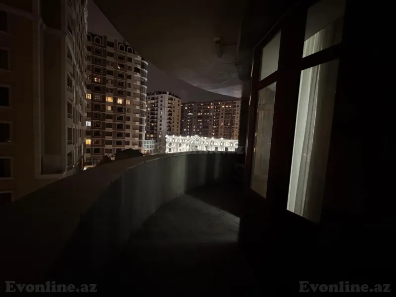 Kirayə verilir 4 otaqlı Mənzil Yeni tikili 146 m² Gənclik m. - şəkil 17
