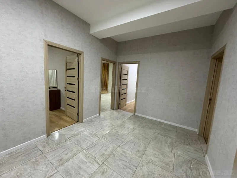 Kirayə verilir 4 otaqlı Mənzil Yeni tikili 146 m² Gənclik m. - şəkil 19