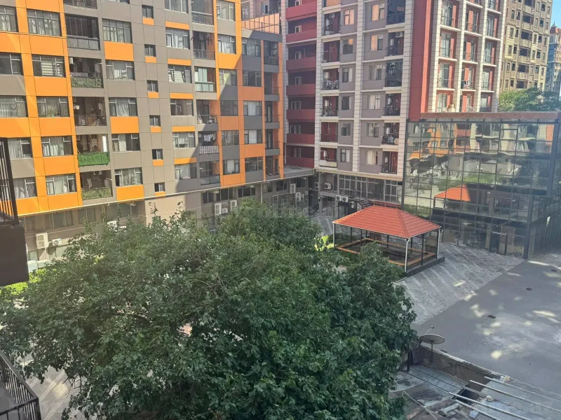 Satılır 2 otaqlı Mənzil Yeni tikili 54 m² Gənclik m. - şəkil 2