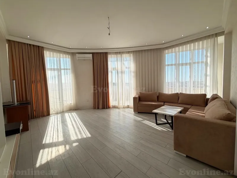 3 otaqlı Mənzil 145 m² Elmlər Akademiyası m. Satılır