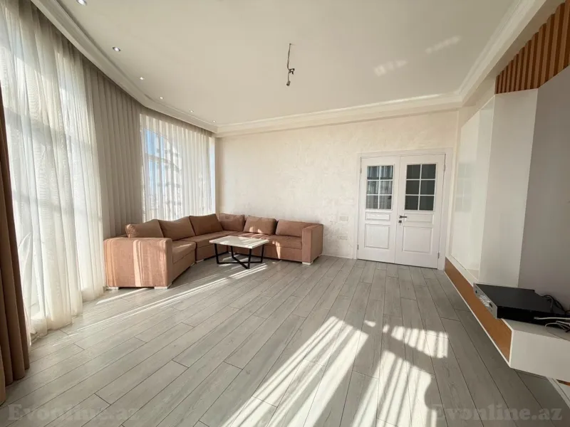 Satılır 3 otaqlı Mənzil Yeni tikili 145 m² Elmlər Akademiyası m. - şəkil 3