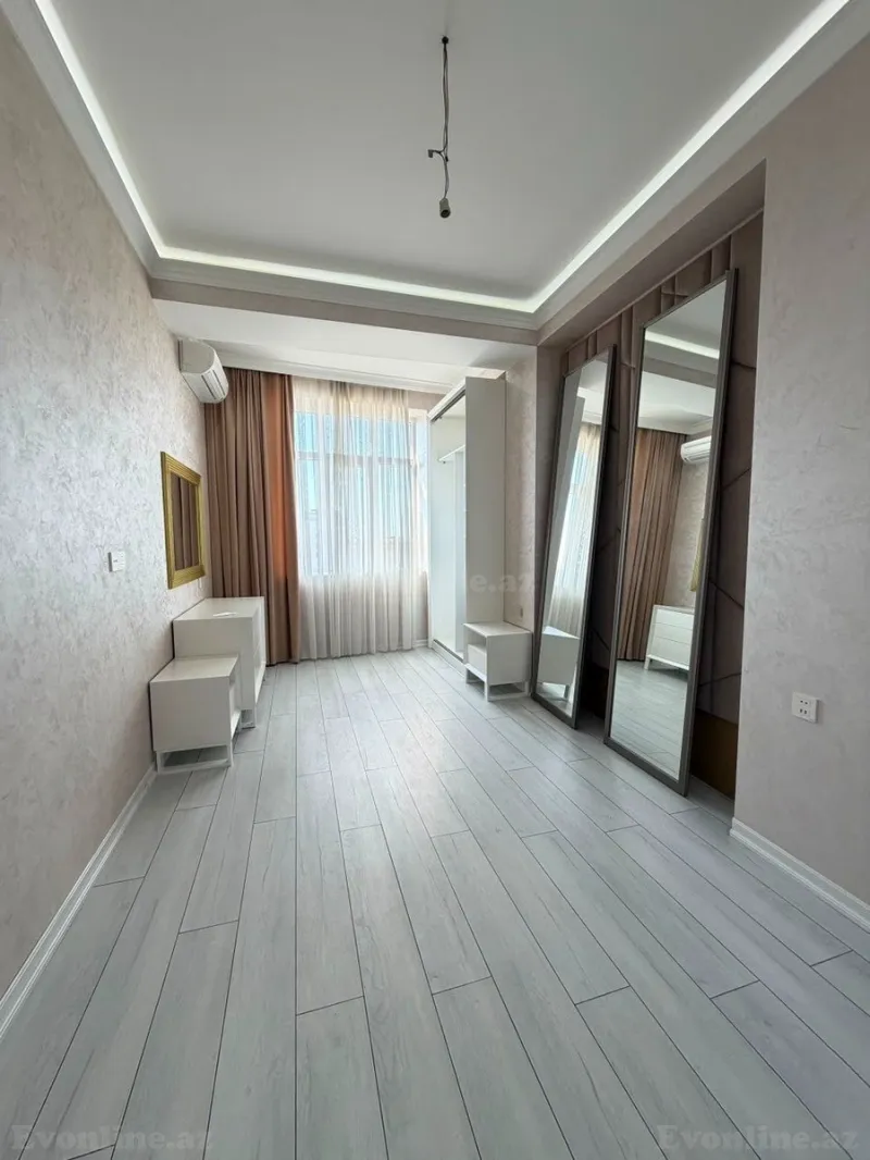 Satılır 3 otaqlı Mənzil Yeni tikili 145 m² Elmlər Akademiyası m. - şəkil 8