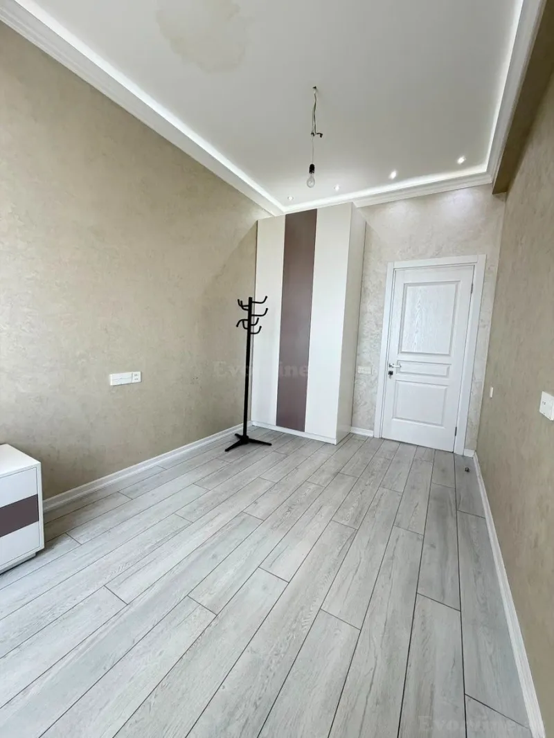 Satılır 3 otaqlı Mənzil Yeni tikili 145 m² Elmlər Akademiyası m. - şəkil 11