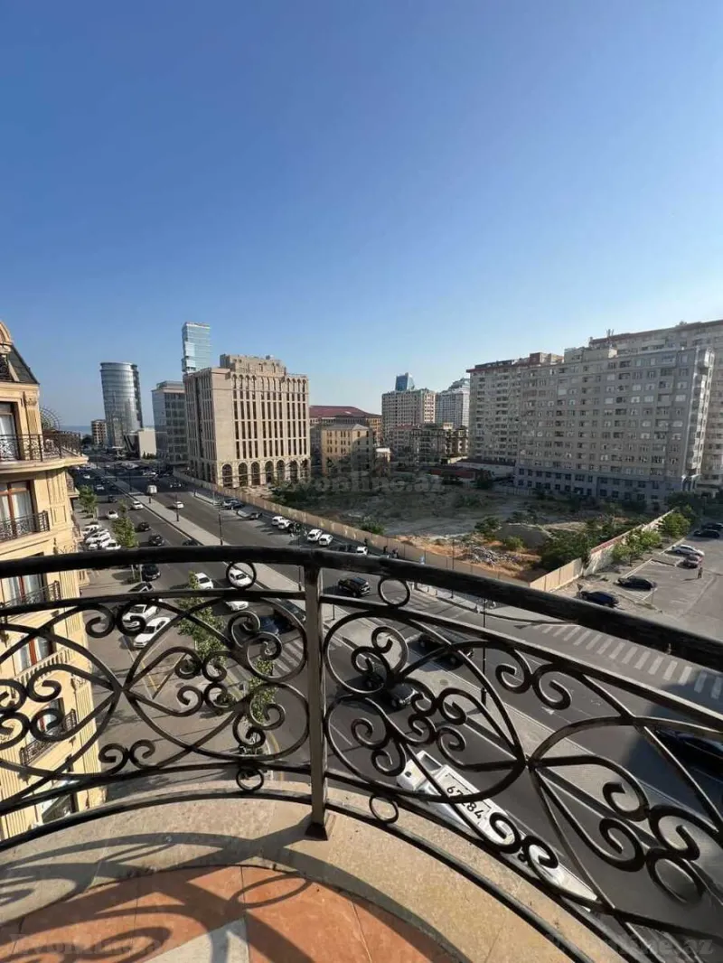 3 otaqlı Mənzil 100 m² Ağ şəhər Kirayə verilir