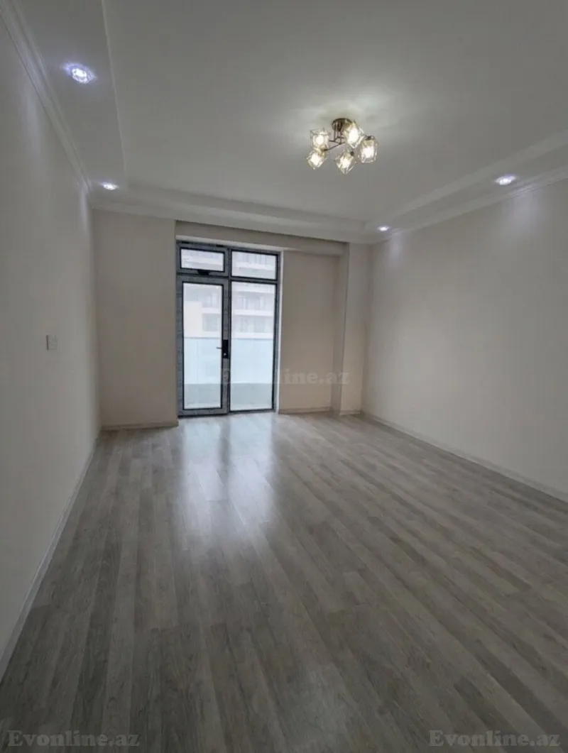 2 otaqlı Mənzil 66 m² 8 Noyabr m. Satılır