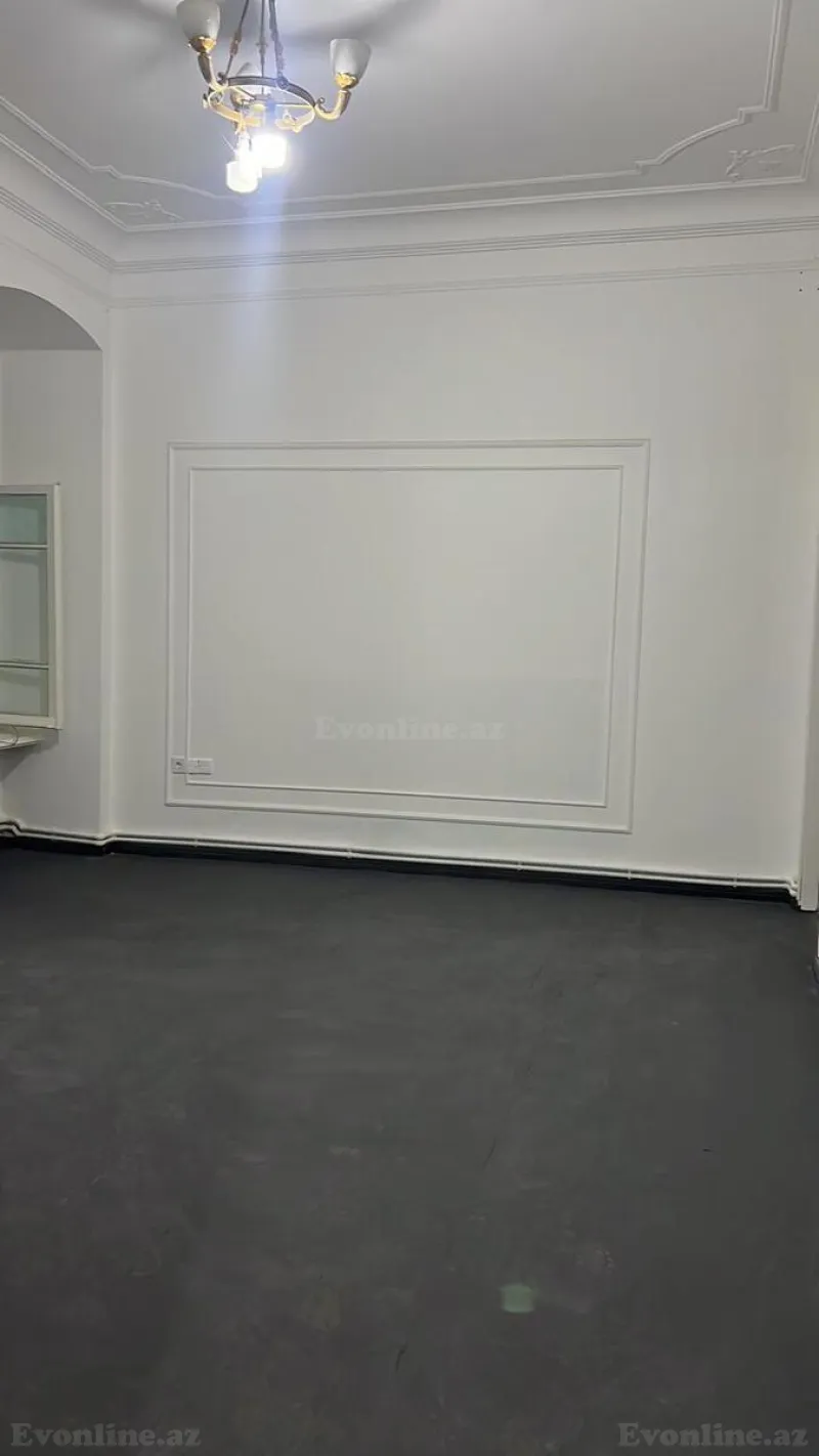 Kirayə verilir Ofis 120 m² Səbail r. - şəkil 5