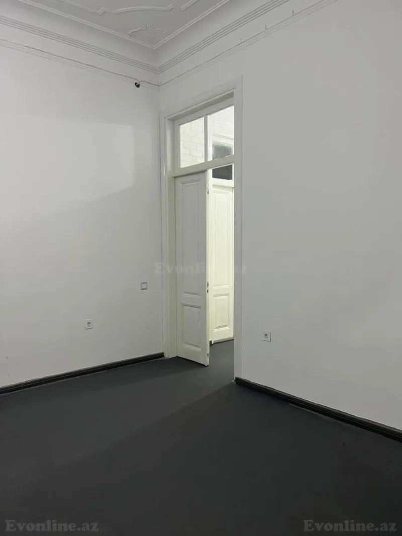 Kirayə verilir Ofis 120 m² Səbail r. - şəkil 10