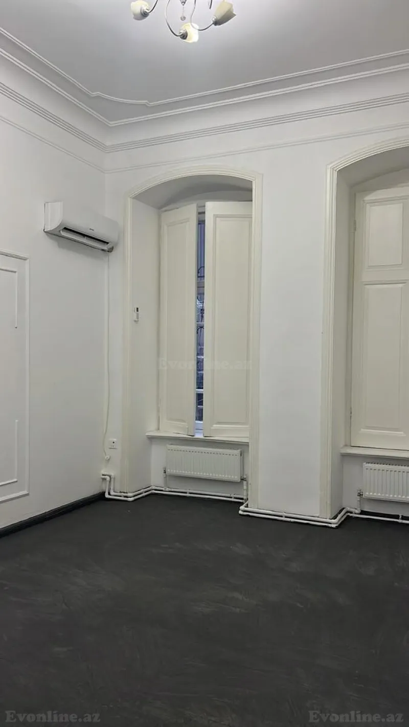 Kirayə verilir Ofis 120 m² Səbail r. - şəkil 11