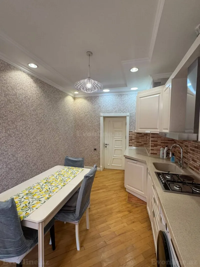 Kirayə verilir 4 otaqlı Mənzil Yeni tikili 150 m² 20 Yanvar m. - şəkil 16