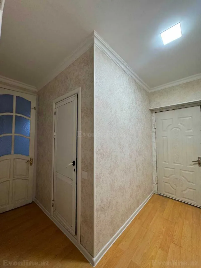 Satılır 2 otaqlı Mənzil Köhnə tikili 30 m² İnşaatçılar m. - şəkil 7
