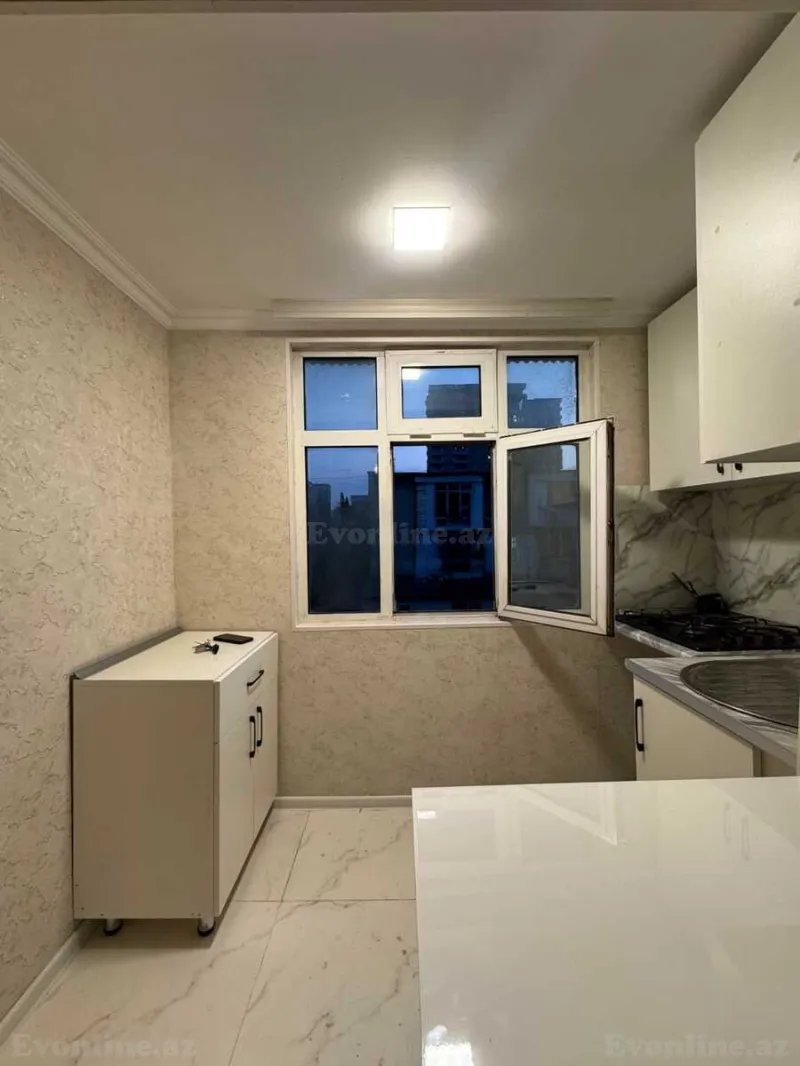 Satılır 2 otaqlı Mənzil Köhnə tikili 30 m² İnşaatçılar m. - şəkil 13
