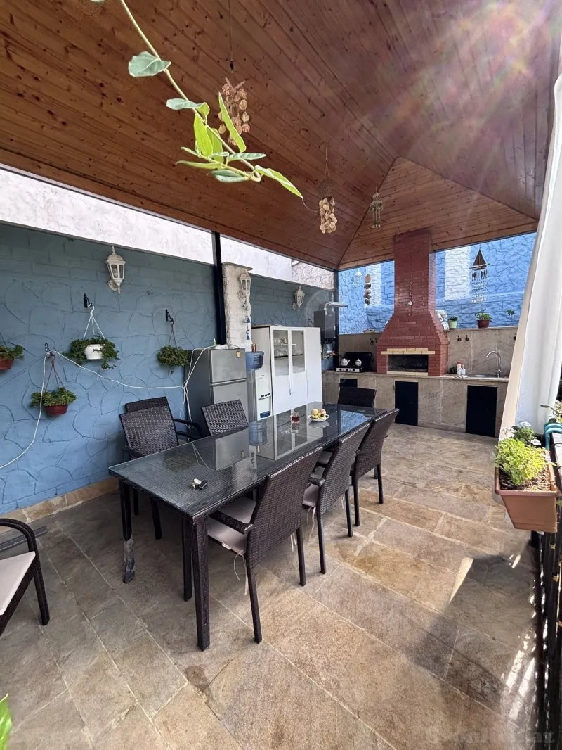 Satılır 6 otaqlı Həyət evi 230 m² Novxanı - şəkil 2
