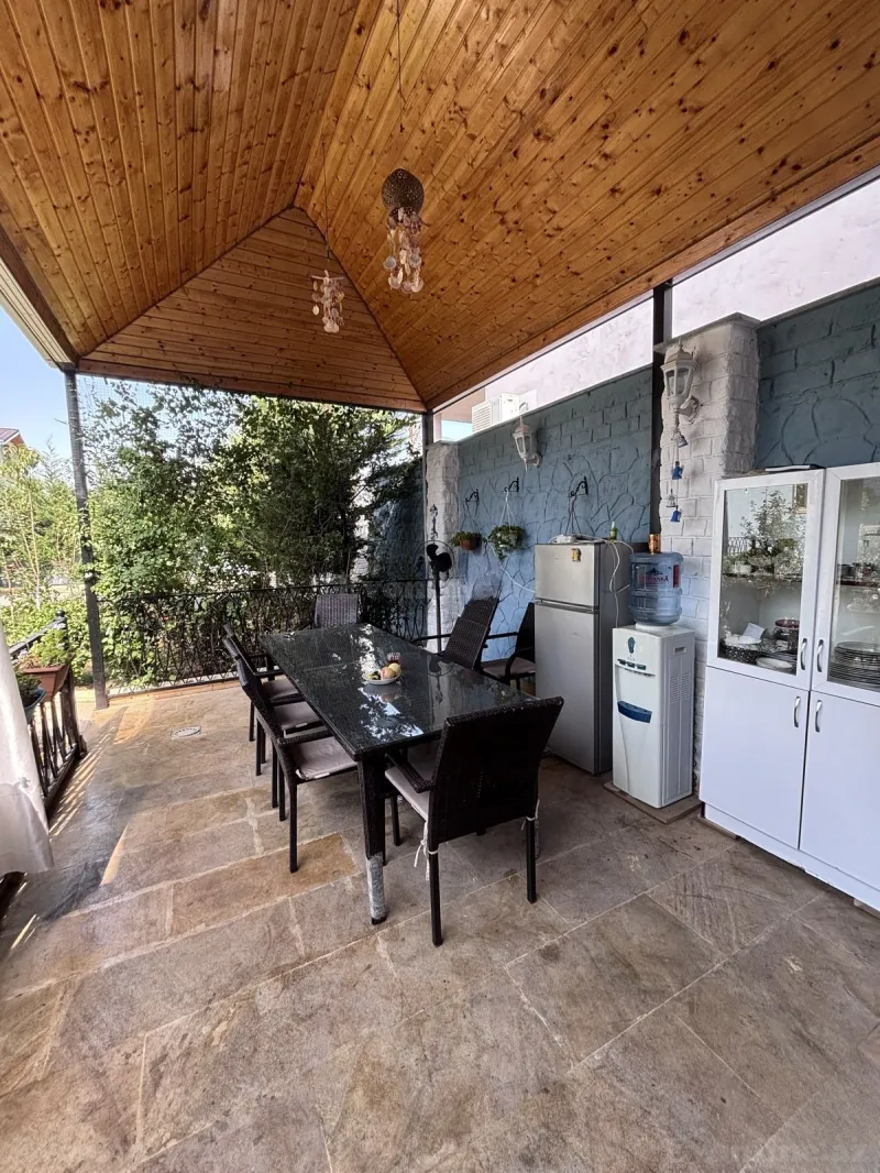 Satılır 6 otaqlı Həyət evi 230 m² Novxanı - şəkil 3