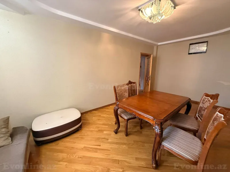 3 otaqlı Mənzil 100 m² İnşaatçılar m. Kirayə verilir