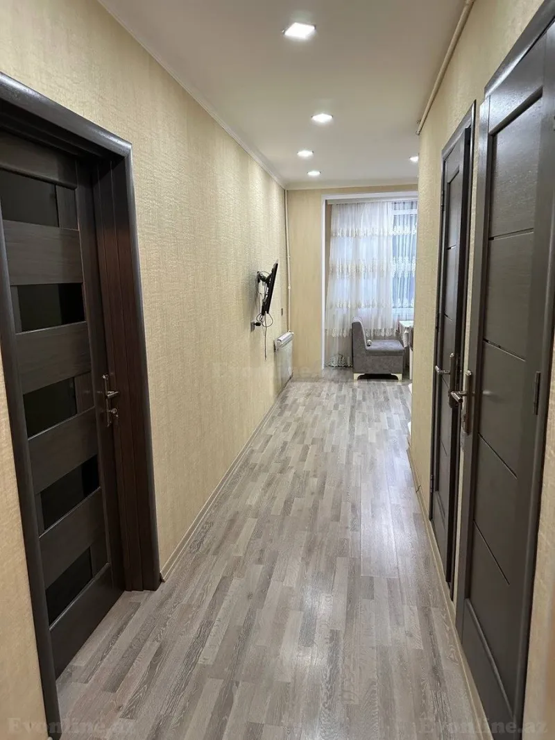 Kirayə verilir 2 otaqlı Mənzil Köhnə tikili 55 m² Bakıxanov - şəkil 2