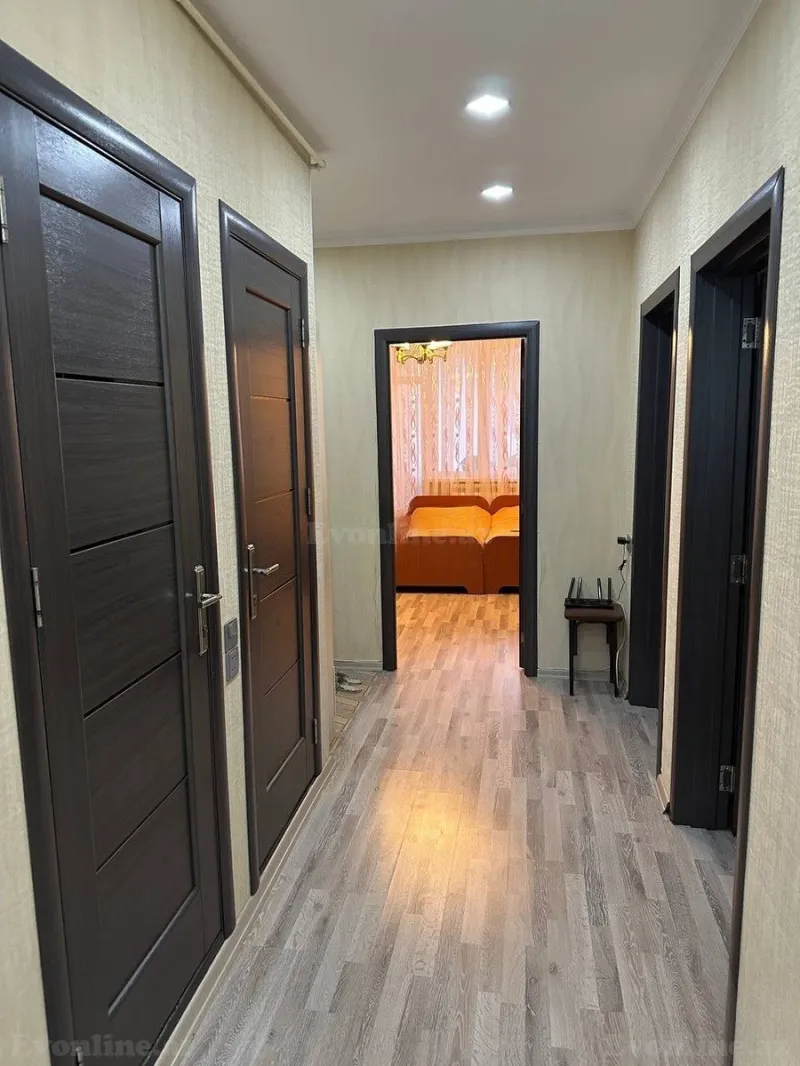 Kirayə verilir 2 otaqlı Mənzil Köhnə tikili 55 m² Bakıxanov - şəkil 12