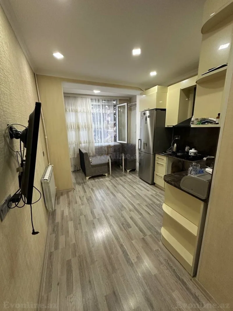 Kirayə verilir 2 otaqlı Mənzil Köhnə tikili 55 m² Bakıxanov - şəkil 14