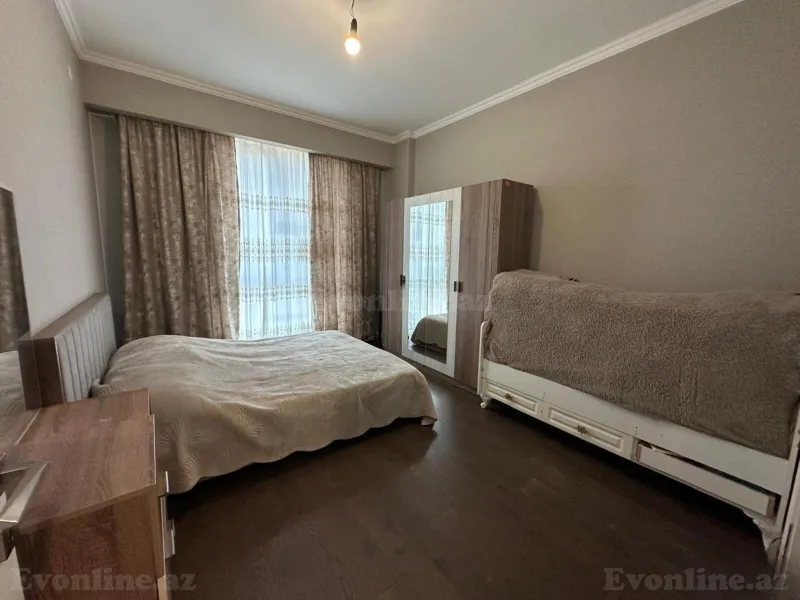 Satılır 3 otaqlı Mənzil Yeni tikili 83 m² Yasamal r. - şəkil 5