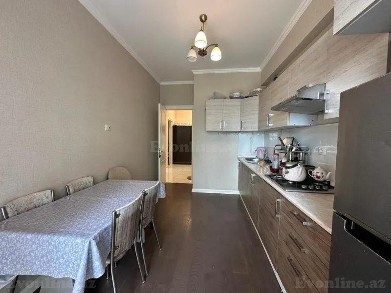 Satılır 3 otaqlı Mənzil Yeni tikili 83 m² Yasamal r. - şəkil 9