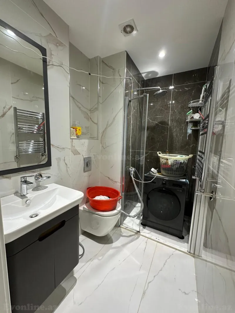 Satılır 3 otaqlı Mənzil Yeni tikili 83 m² Yasamal r. - şəkil 15