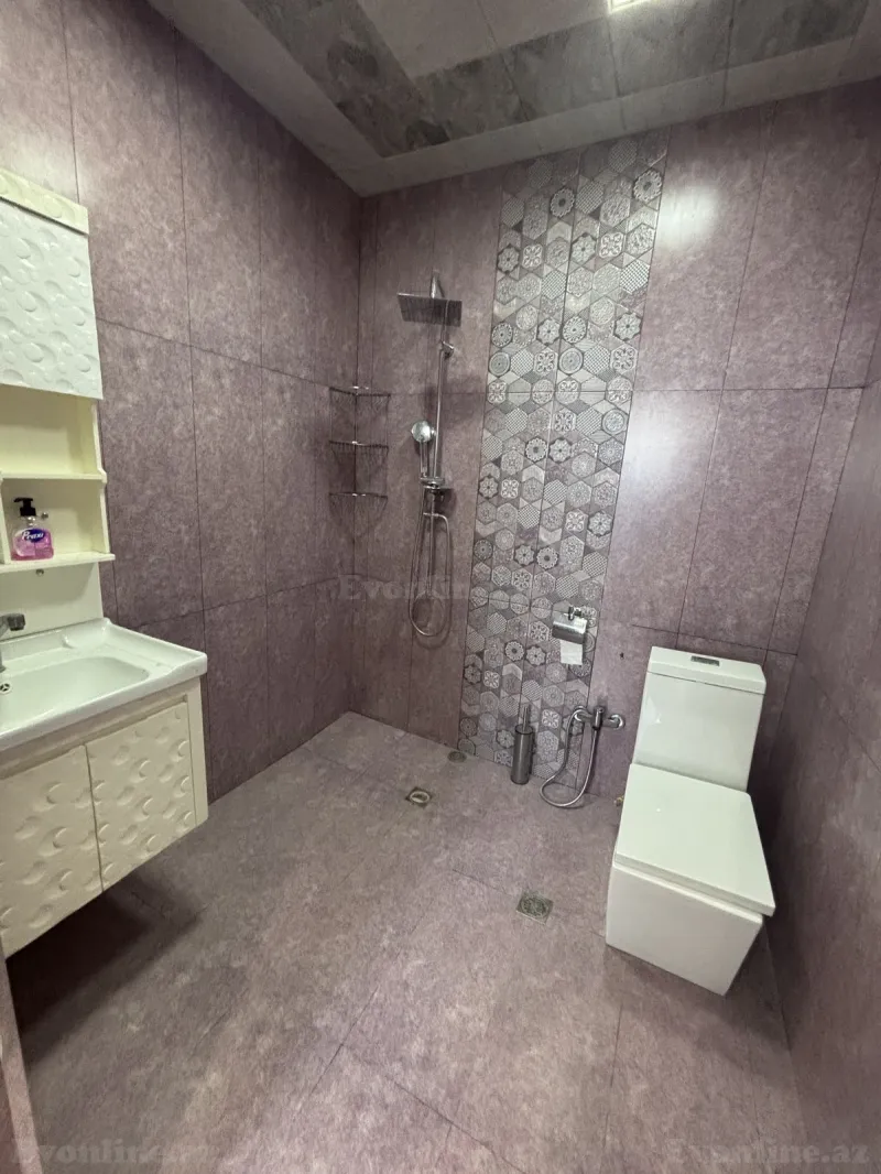 Satılır 4 otaqlı Həyət evi 120 m² Novxanı - şəkil 13