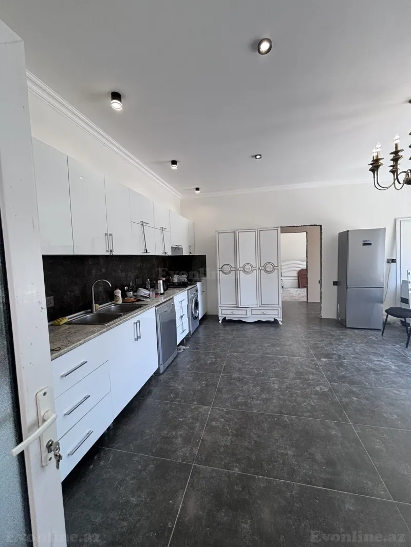 Satılır 4 otaqlı Həyət evi 120 m² Novxanı - şəkil 14
