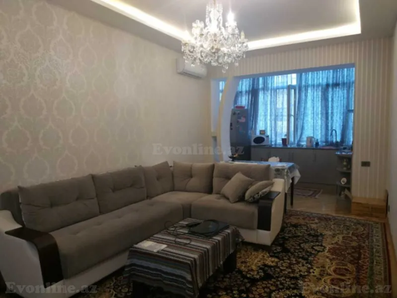 2 otaqlı Mənzil 70 m² 8 Noyabr m. Kirayə verilir