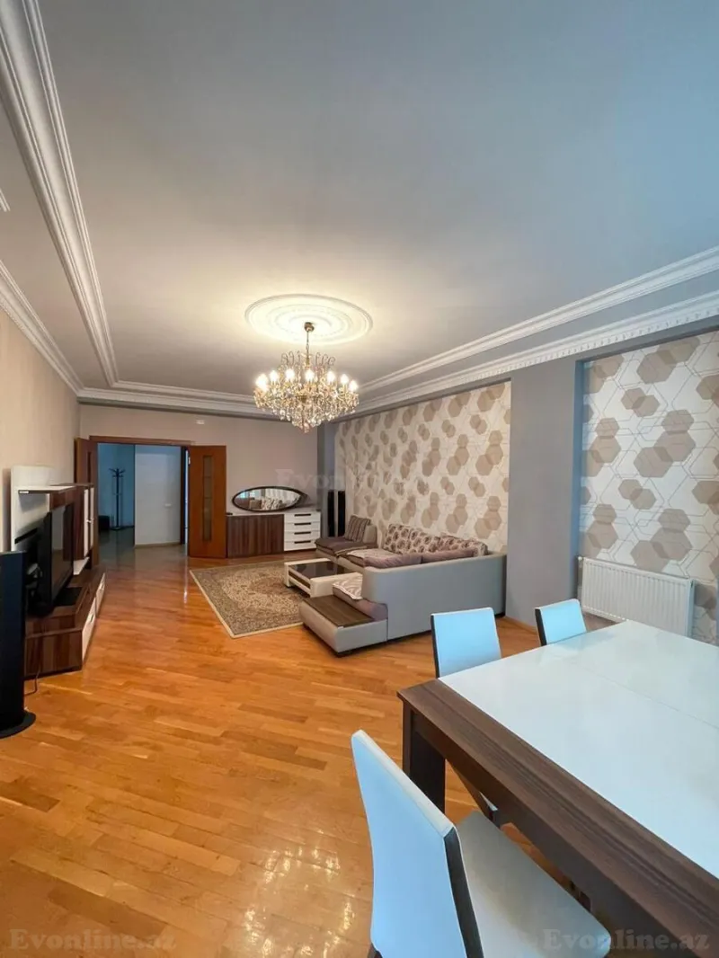 Kirayə verilir 4 otaqlı Mənzil Yeni tikili 200 m² 28 May m. - şəkil 4