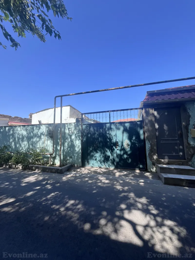 3 otaqlı Həyət evi 66 m² Ramana Satılır